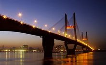 Јангцекјанг Мост: Вухан реке Јангце Мост